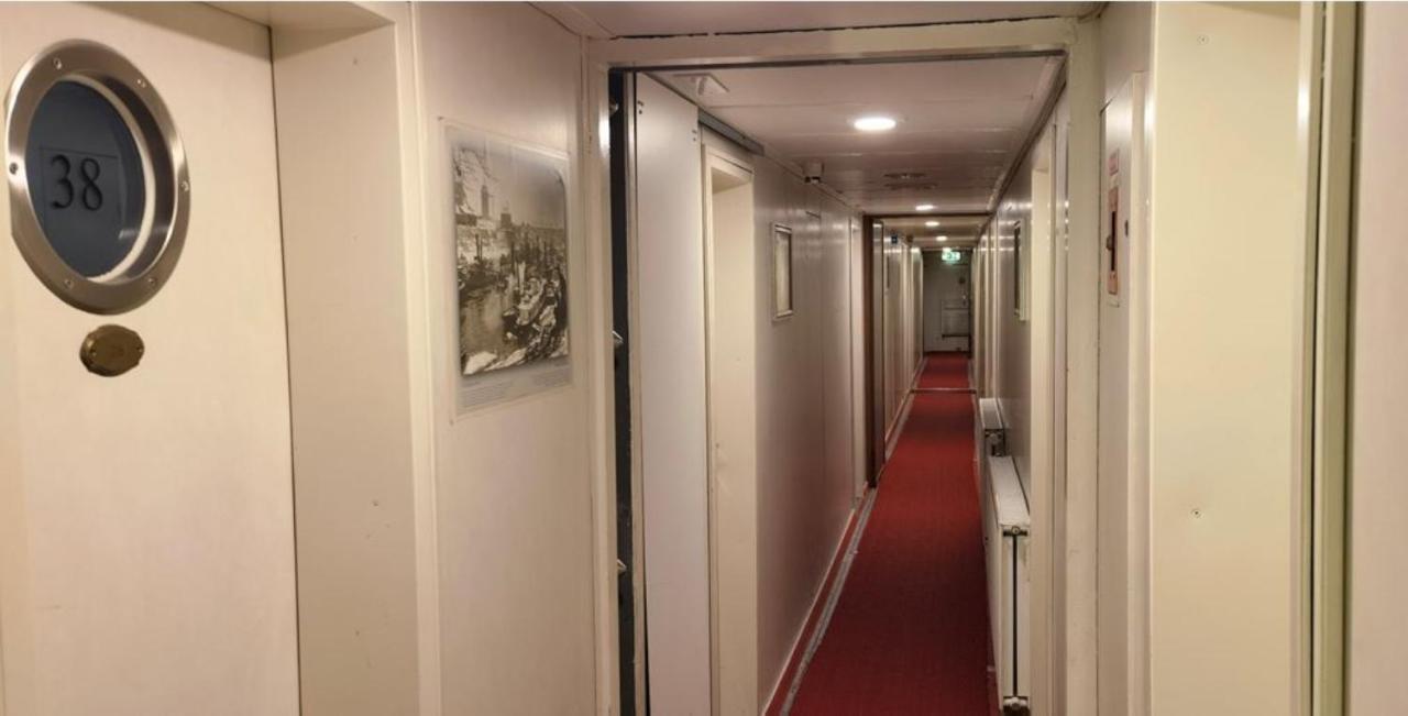 Shipotel-Berlin Gmbh, Shipotel Eastern & Shipotel Western Exteriör bild